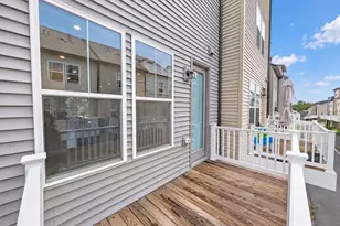 3511 Carnaby St, Hyattsville, MD 20782 - Photo 5