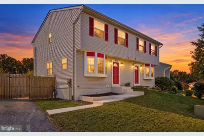 816 Central Hills Lane, Landover, MD 20785 - Photo 3