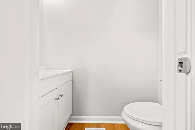816 Central Hills Lane, Landover, MD 20785 - Photo 9