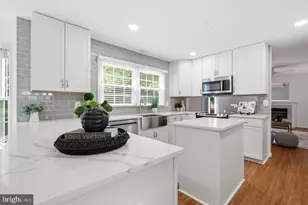 2703 Archangel Ct, Bowie, MD 20716 - Photo 19