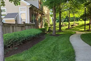 12410 Gladys Retreat Cir, Bowie, MD 20720 - Photo 3