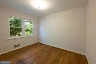 3 Lakeside Dr, Greenbelt, MD 20770 - Photo 17
