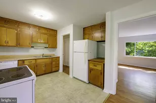 3 Lakeside Dr, Greenbelt, MD 20770 - Photo 15
