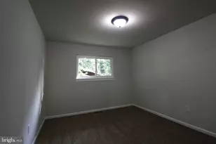8917 2nd St, Lanham, MD 20706 - Photo 15