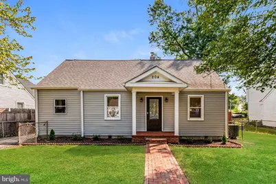 204 N Huron Drive, Oxon Hill, MD 20745 - Photo 1