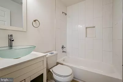 204 N Huron Drive, Oxon Hill, MD 20745 - Photo 19