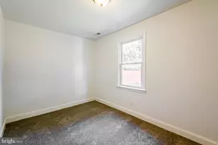 204 N Huron Dr, Oxon Hill, MD 20745 - Photo 17