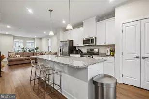 6110 Northwest Dr, Hyattsville, MD 20782 - Photo 5
