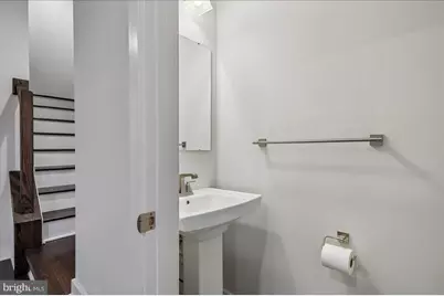 6110 Northwest Drive, Hyattsville, MD 20782 - Photo 9