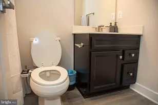 16115 Hyde Pk Pl, Bowie, MD 20716 - Photo 7