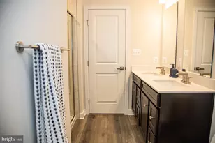 16115 Hyde Pk Pl, Bowie, MD 20716 - Photo 7