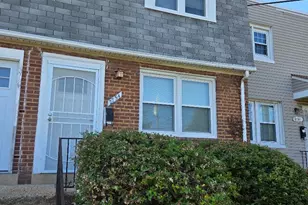 2754 Iverson St, Temple Hills, MD 20748 - Photo 1