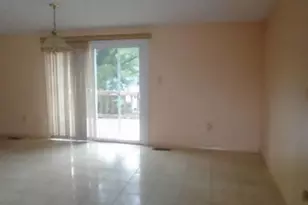 501 Pacer Dr, Hyattsville, MD 20785 - Photo 3