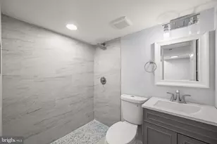 4017 Ingraham St, Hyattsville, MD 20781 - Photo 35