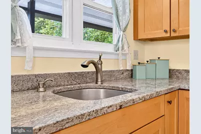 11509 Basswood Court, Laurel, MD 20708 - Photo 7