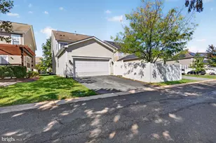 2317 St Josephs Dr, Bowie, MD 20721 - Photo 39