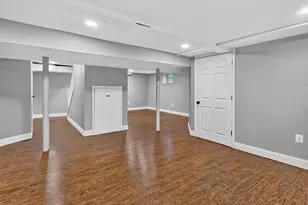 6704 Boxwood Dr, Suitland, MD 20746 - Photo 21