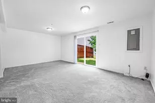 11304 Southlakes Dr, Bowie, MD 20721 - Photo 27