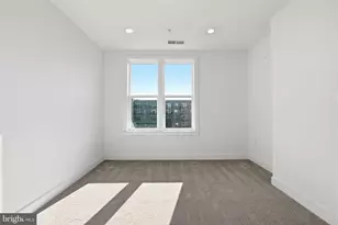125 Kinsale Pl, National Harbor, MD 20745 - Photo 17