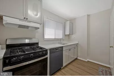 3917 Triton Court, Temple Hills, MD 20748 - Photo 7