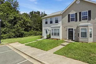 3213 Prince Ranier Pl, District Heights, MD 20747 - Photo 5