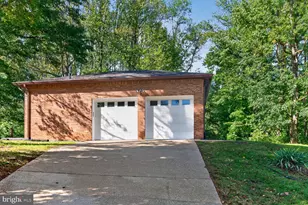 12300 Lisborough Rd, Bowie, MD 20720 - Photo 47