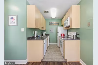 1009 Chillum Road #412, Hyattsville, MD 20782 - Photo 7