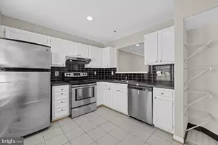 2946 Buckthorn Ct, Lanham, MD 20706 - Photo 15