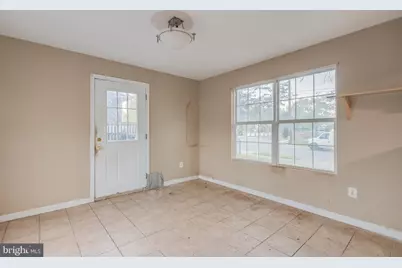 6306 Balfour Drive, Hyattsville, MD 20782 - Photo 5