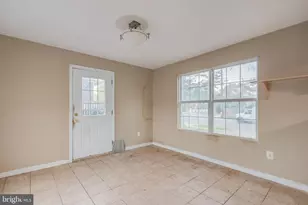 6306 Balfour Dr, Hyattsville, MD 20782 - Photo 5