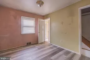 6306 Balfour Dr, Hyattsville, MD 20782 - Photo 9