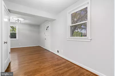 2805 Iverson Street #121, Temple Hills, MD 20748 - Photo 9