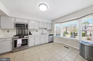 11621 Cosca Park Dr, Clinton, MD 20735 - Photo 3