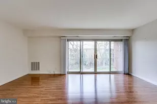 5968 Westchester Park Dr, College Park, MD 20740 - Photo 13