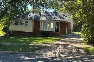 6402 Lamont Dr, Hyattsville, MD 20784 - Photo 1