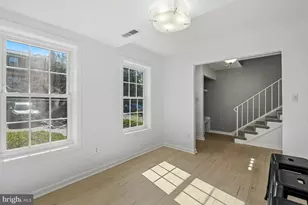 8108 Lakecrest Dr, Greenbelt, MD 20770 - Photo 9