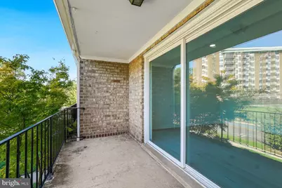 8108 Lakecrest Drive, Greenbelt, MD 20770 - Photo 17