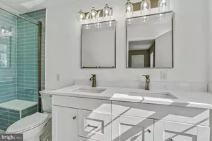 8108 Lakecrest Dr, Greenbelt, MD 20770 - Photo 23