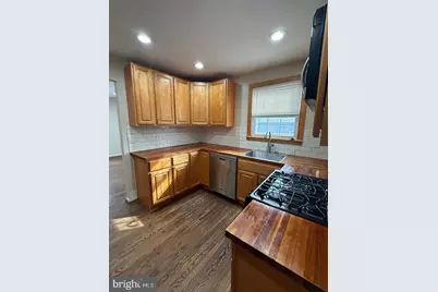 2421 Ramblewood Drive, District Heights, MD 20747 - Photo 5