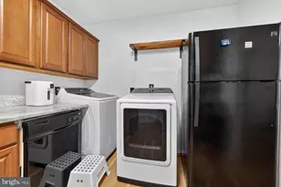 8695 Greenbelt Rd, Greenbelt, MD 20770 - Photo 13