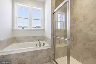 1042 Highpoint Trl, Laurel, MD 20707 - Photo 33