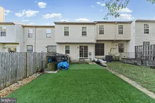 3728 Silver Park Ct, Suitland, MD 20746 - Photo 23