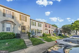 3728 Silver Park Ct, Suitland, MD 20746 - Photo 3