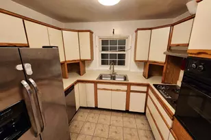 16109 Alderwood Ln, Bowie, MD 20716 - Photo 3