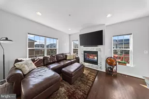 511 Triggerfish Dr, Oxon Hill, MD 20745 - Photo 43