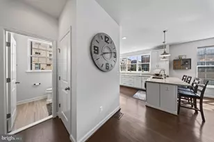 511 Triggerfish Dr, Oxon Hill, MD 20745 - Photo 13
