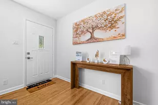 8618 Lantern Ln, Clinton, MD 20735 - Photo 5