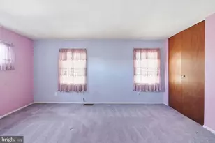 7249 Hylton St, Capitol Heights, MD 20743 - Photo 11