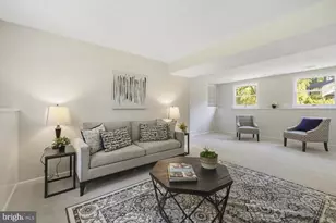 10214 Forestgrove Ln, Bowie, MD 20721 - Photo 25