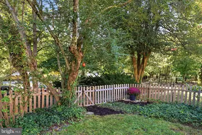 6 Crescent Road #G, Greenbelt, MD 20770 - Photo 17